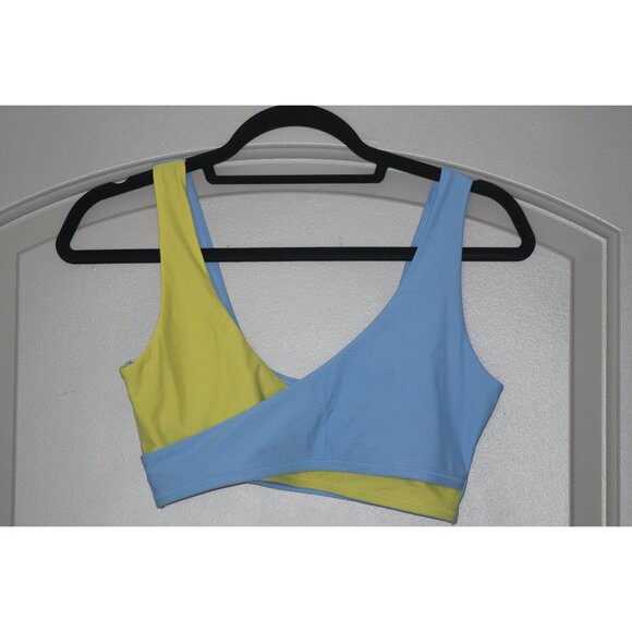 Fabletics Sports Bra - Picture 1 of 3